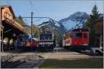 Die Tal- und Bergw�rts fahrende Rochers de Naye Z�ge kreuzen sich in Caux, und auf Gleis 3 wartet die neue HGem 2/2 11 wartet auf neuen Aufgaben.