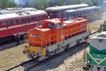 Am 8 September 2018 steht M40-209 ins Budapester Eisenbahnmuseumpark. Wann Mann in Budapest Urlaub macht, soll sich ein Besuch dieses Eisenbahnmuseumpark nicht entgehen lassen, besonderes am 2. vollen Wochenende von September, wann das Museum die Jahrlichen Dampflok-Wettrennen (Samstag) und die Lokparade (Sonntag) hält. 