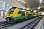 Trieb Zug 4746 315, von Ventus, steht abfahrt bereit im Bahnhof von Wien. 03.05.2026